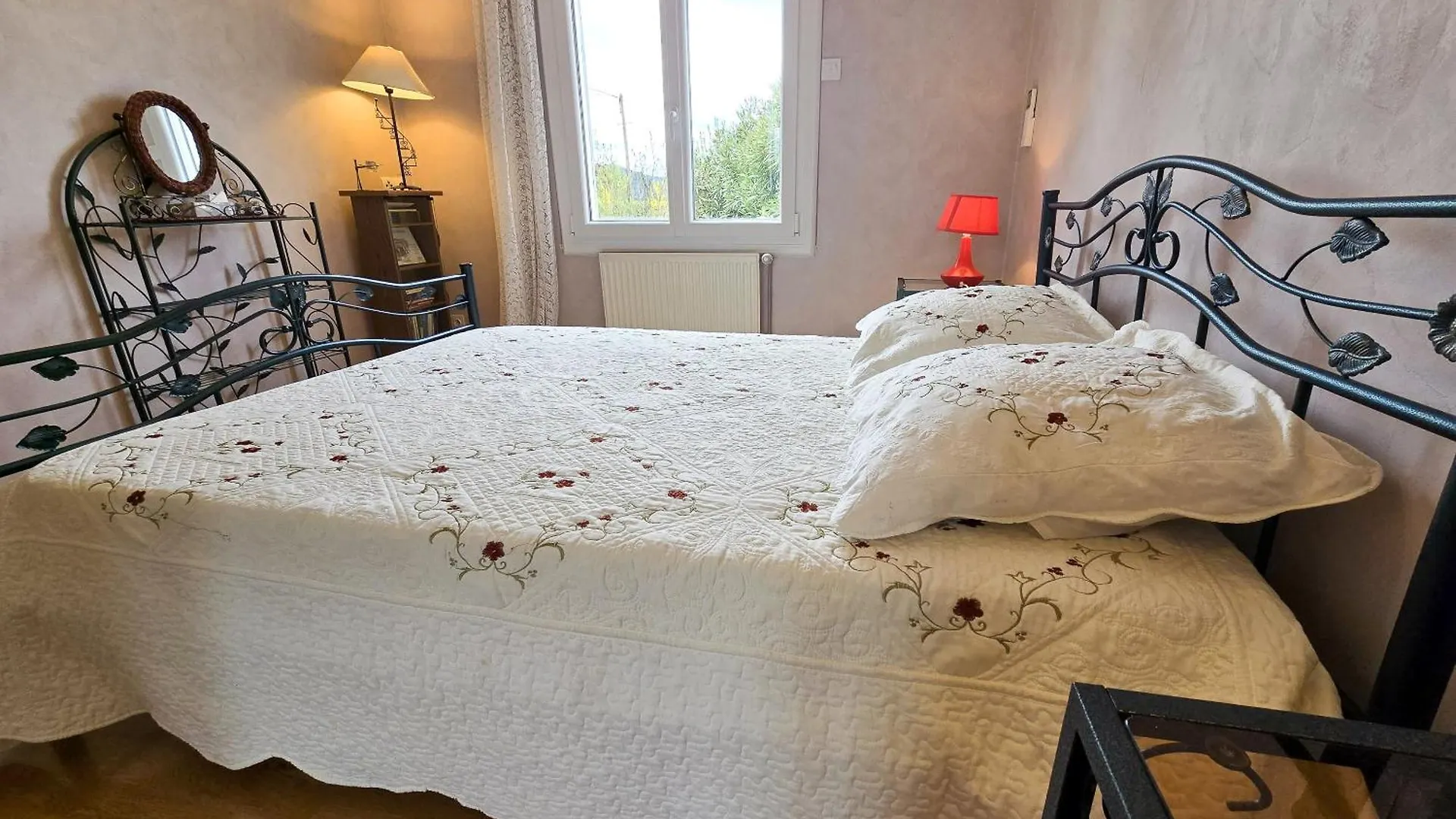 Villa Volonne France