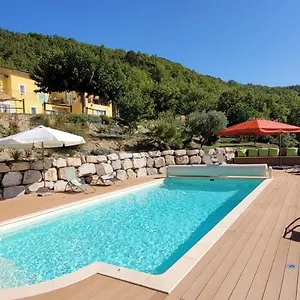 Le Jas De Bed & Breakfast